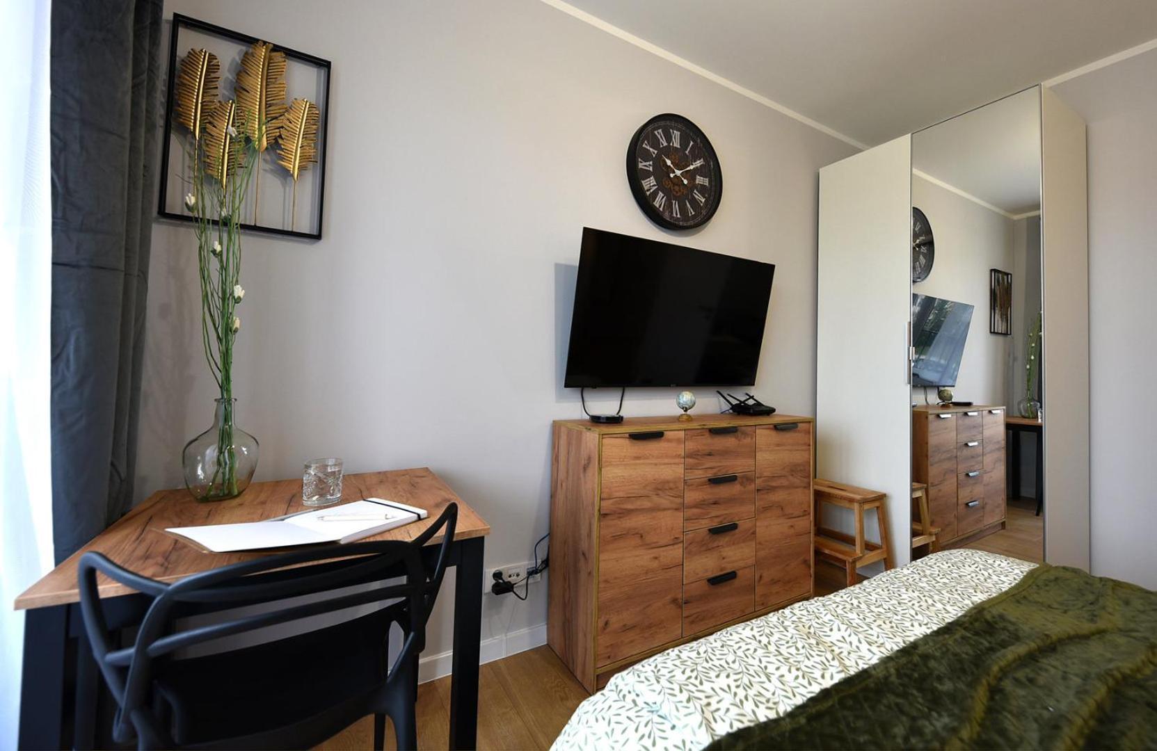 Superapart Prymasa 1000-lecia 6a, Hidden Gem - Ideal For Relaxation & Escapes *