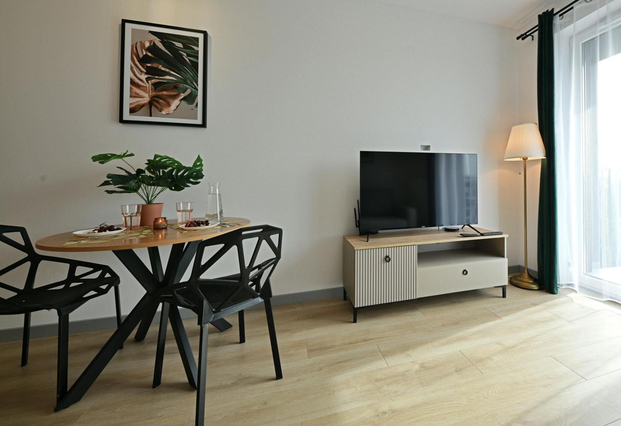 Apartamento Superapart Prymasa 1000-lecia 6a, Hidden Gem - Ideal For Relaxation & Escapes *